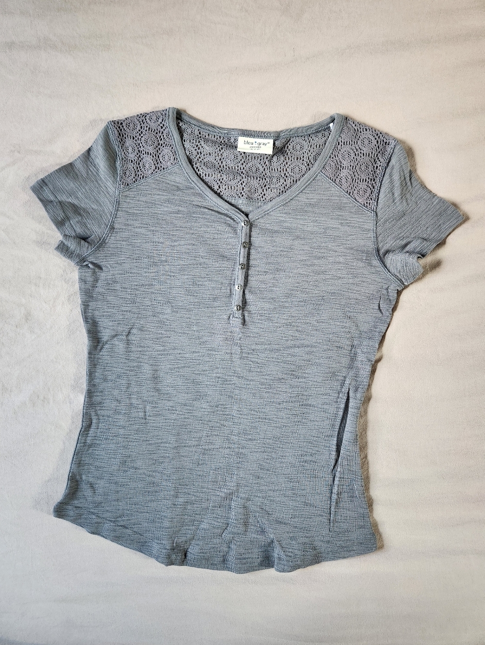 Bleu Gray Lace Embroidered Short Sleeve Top - Size Small